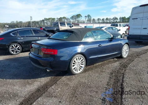 2011 Audi A5 2.0T Premium z USA, uszkodzony, nr VIN WAULFAFH0BN007158